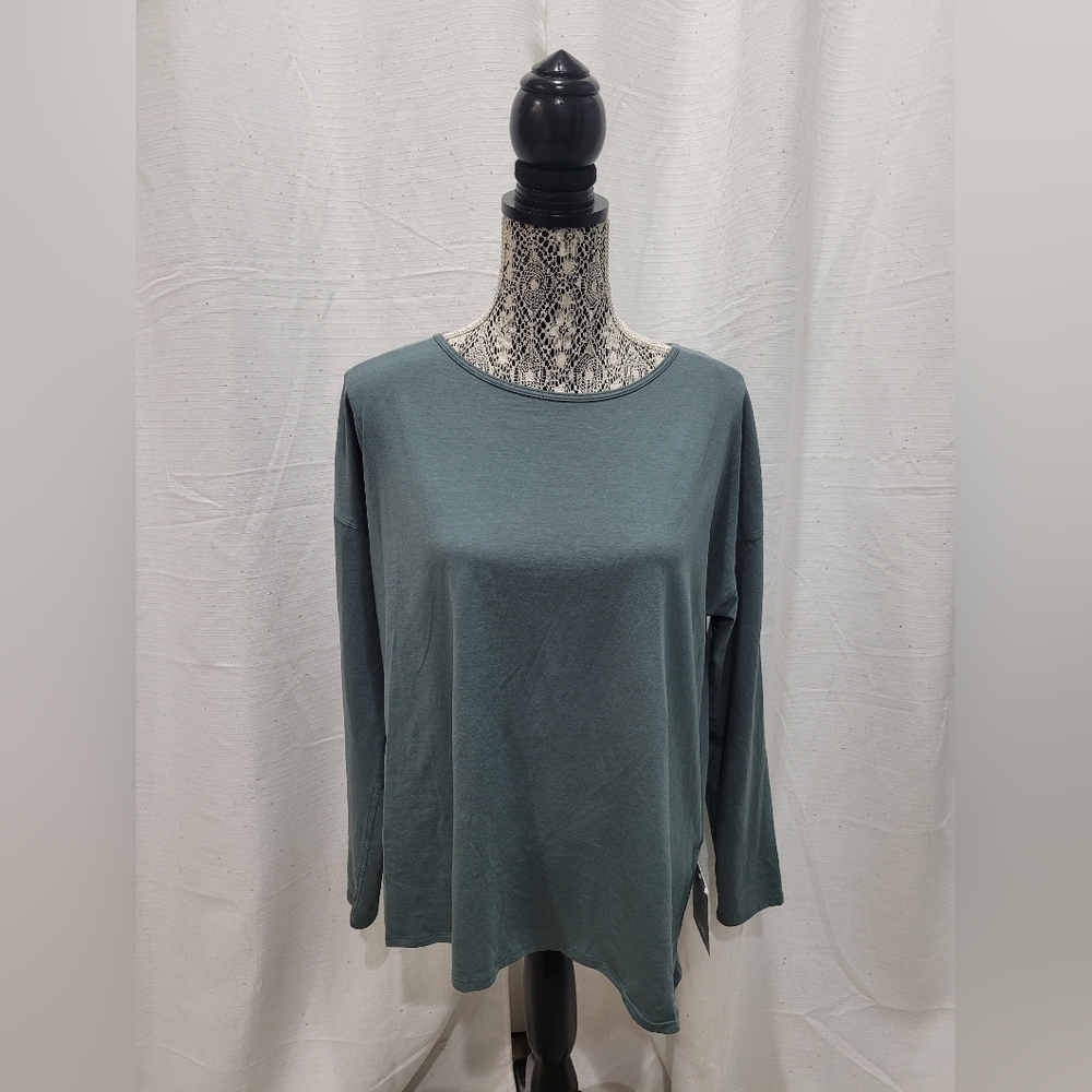Lululemon Back Into It Long Sleeve Sz 10 Sage Green